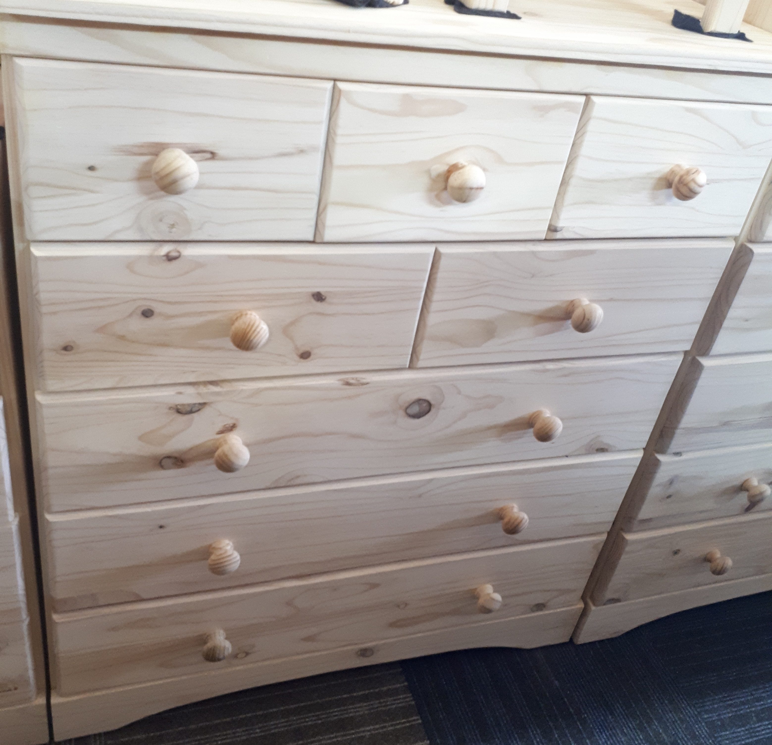 Chest of Drawers GB3+2+3